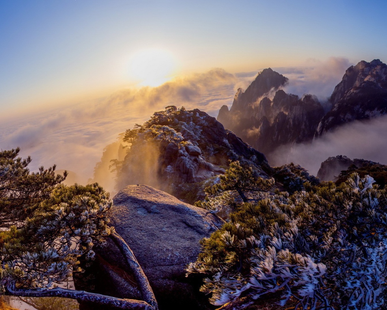 Вид с горной вешины