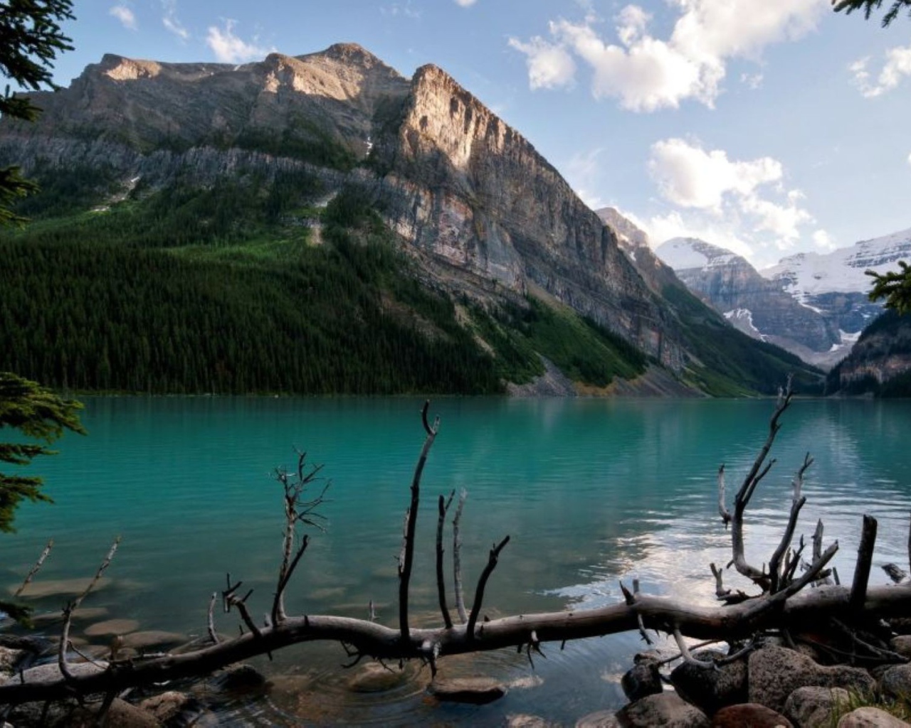 Высокогорное озеро