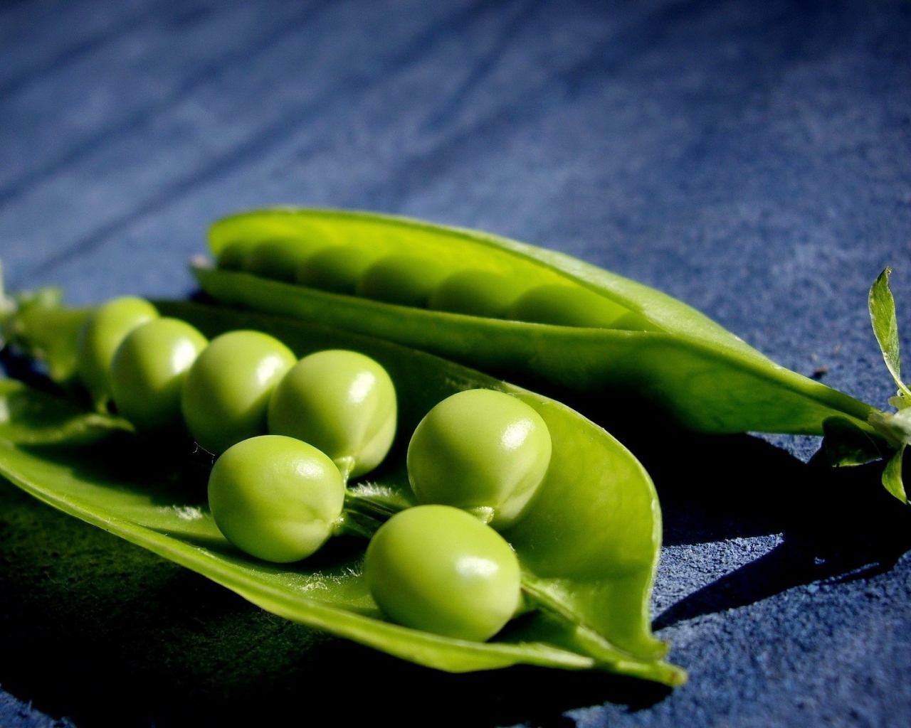 Стручки гороха