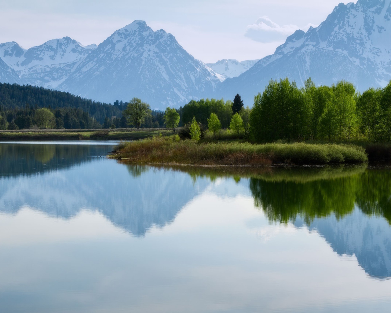 Озеро в национальном парке