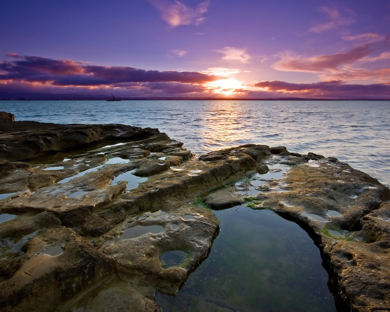 Закат в Окленде