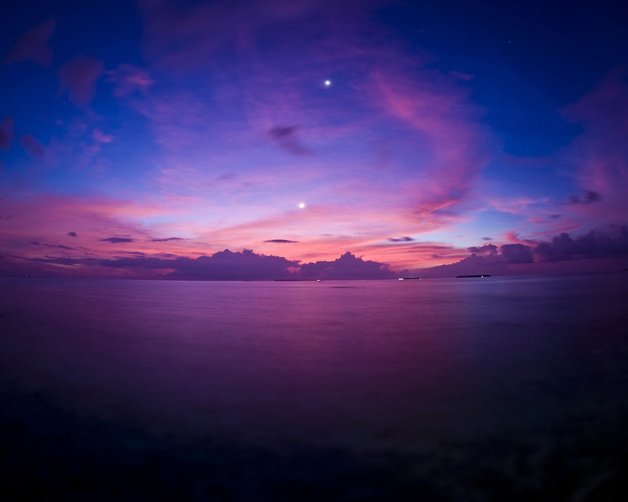 Фиолетовый закат