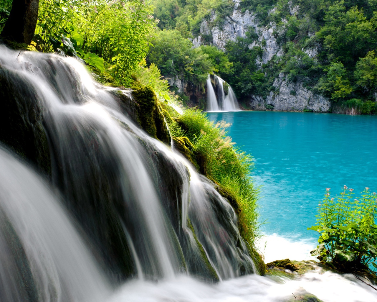 Водопад в национальном парке