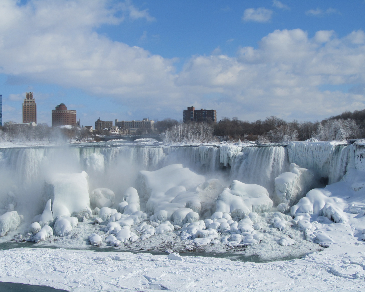 Виз на замерзший водопад Ниагара с Американской стороны