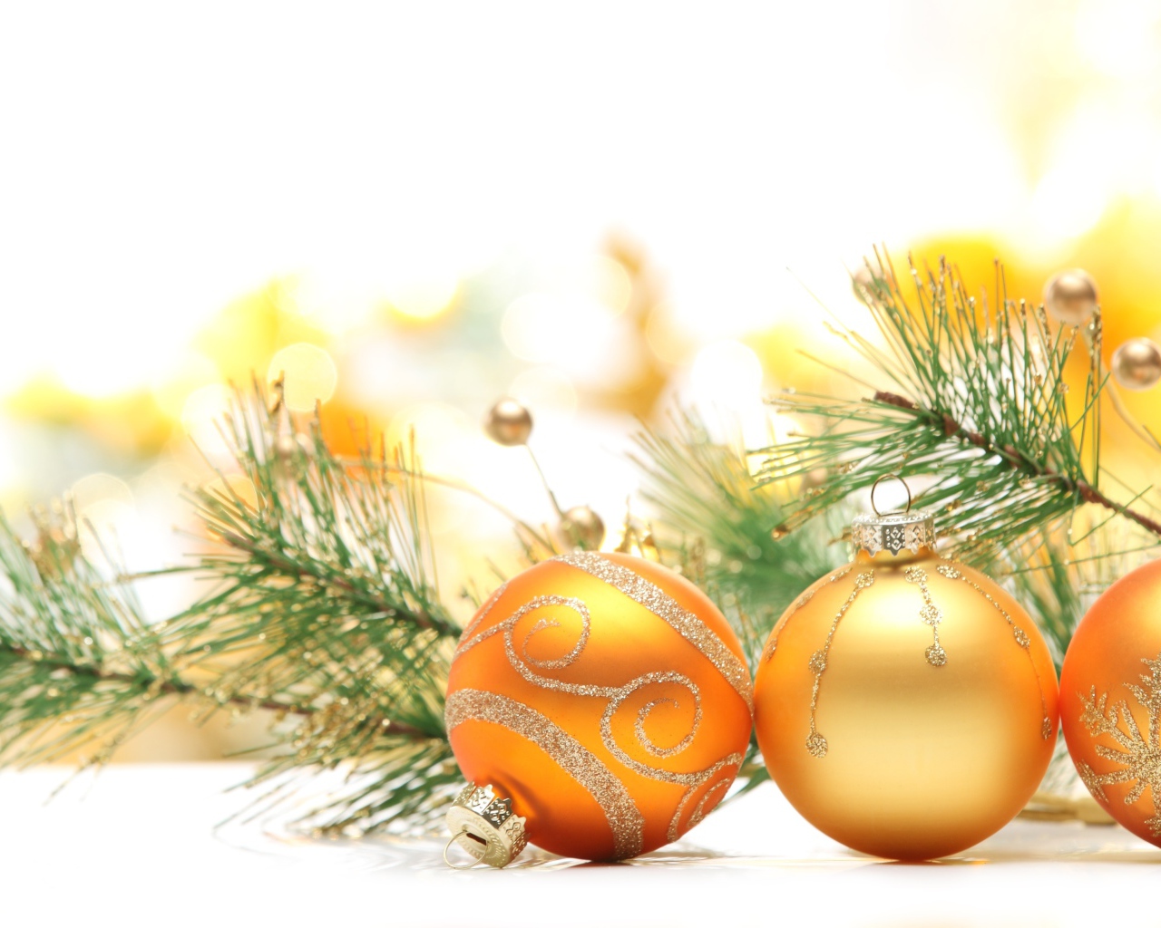 Золотые шары на 2015 год