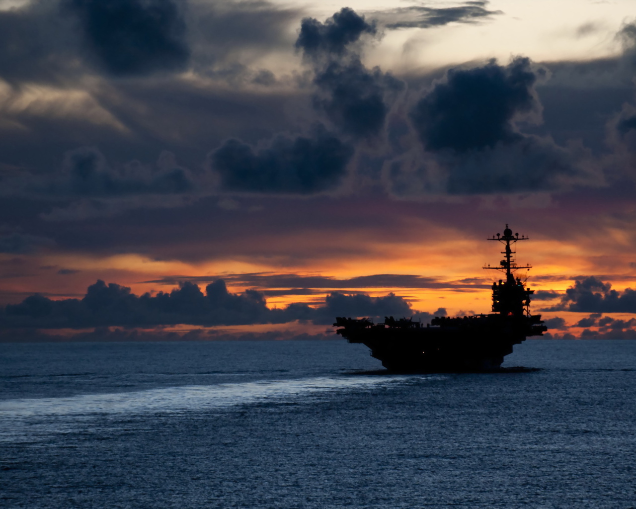 Авианосец Джордж Вашингтон