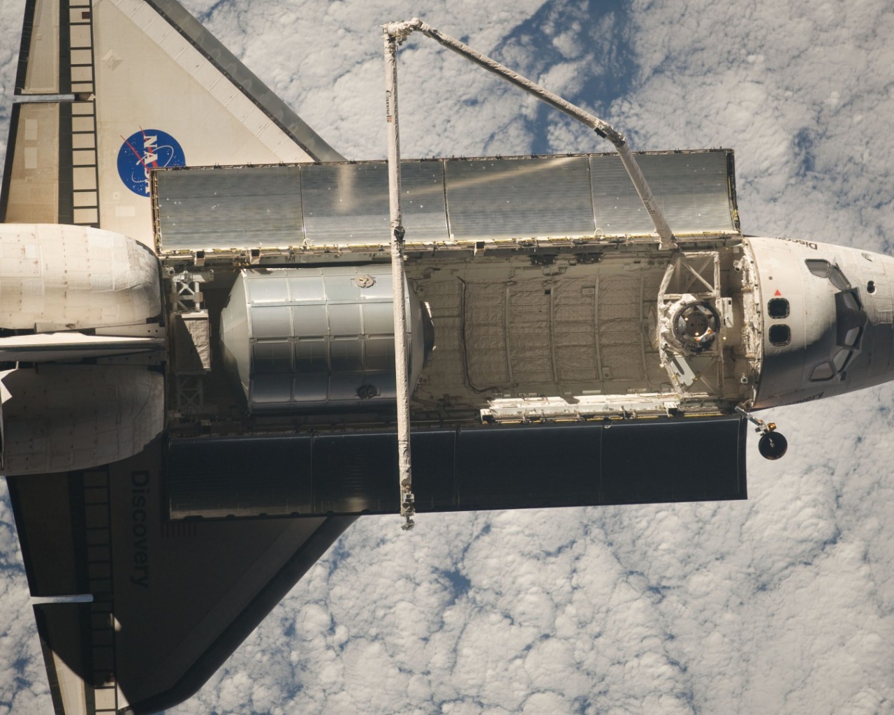 Шаттл на орбите