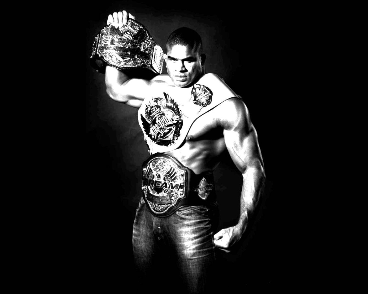 Чемпион Алистер Оверим