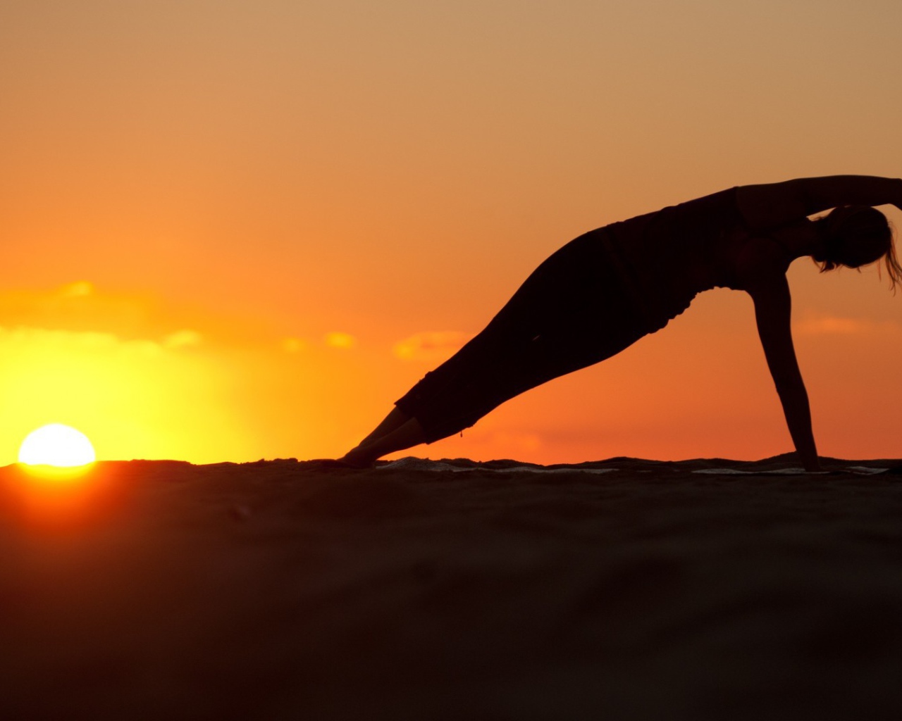 Фитнес на закате