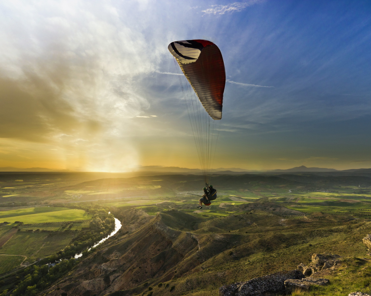 Прыжок с парашютом