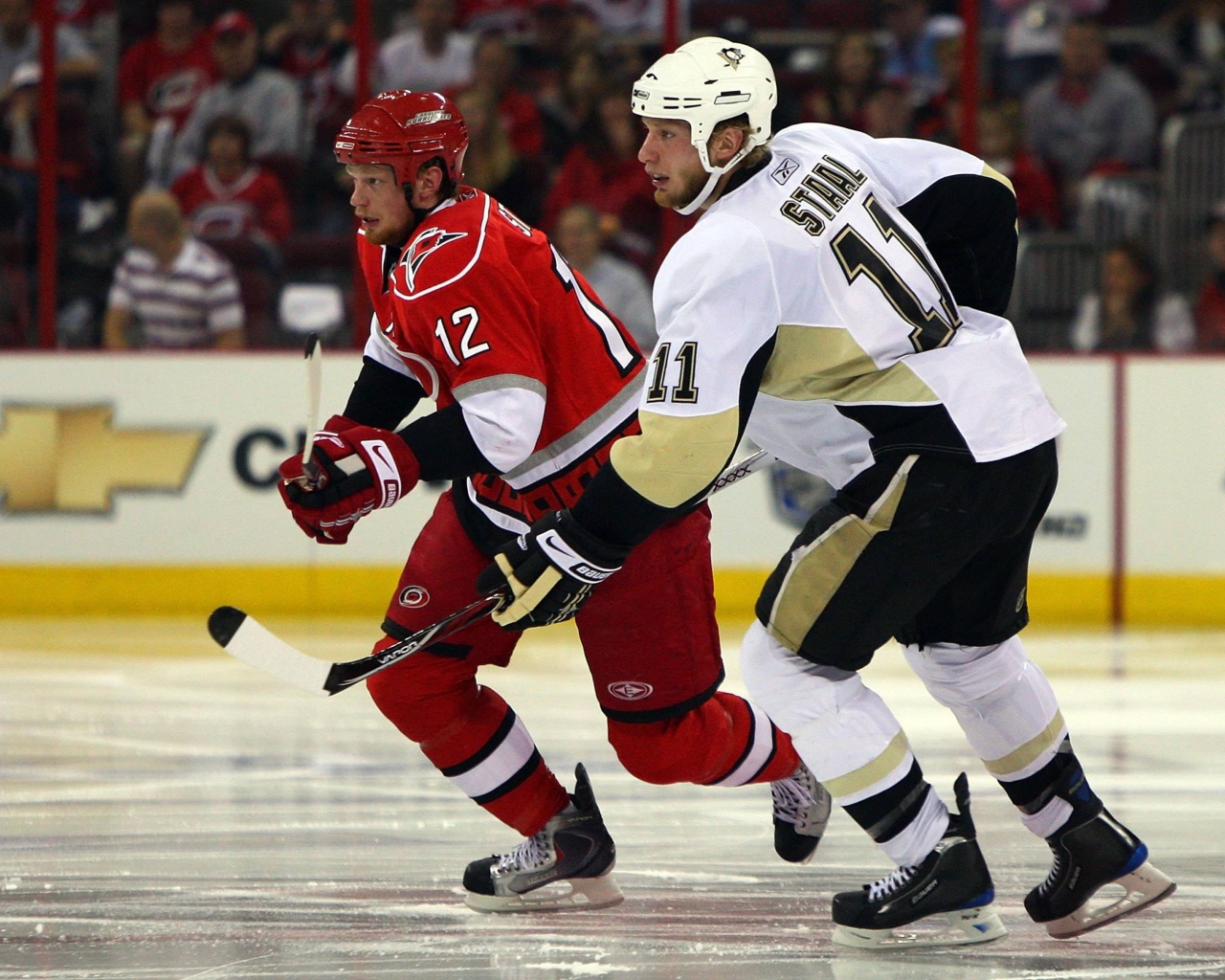 Лучший хоккеист Эрик Стаал