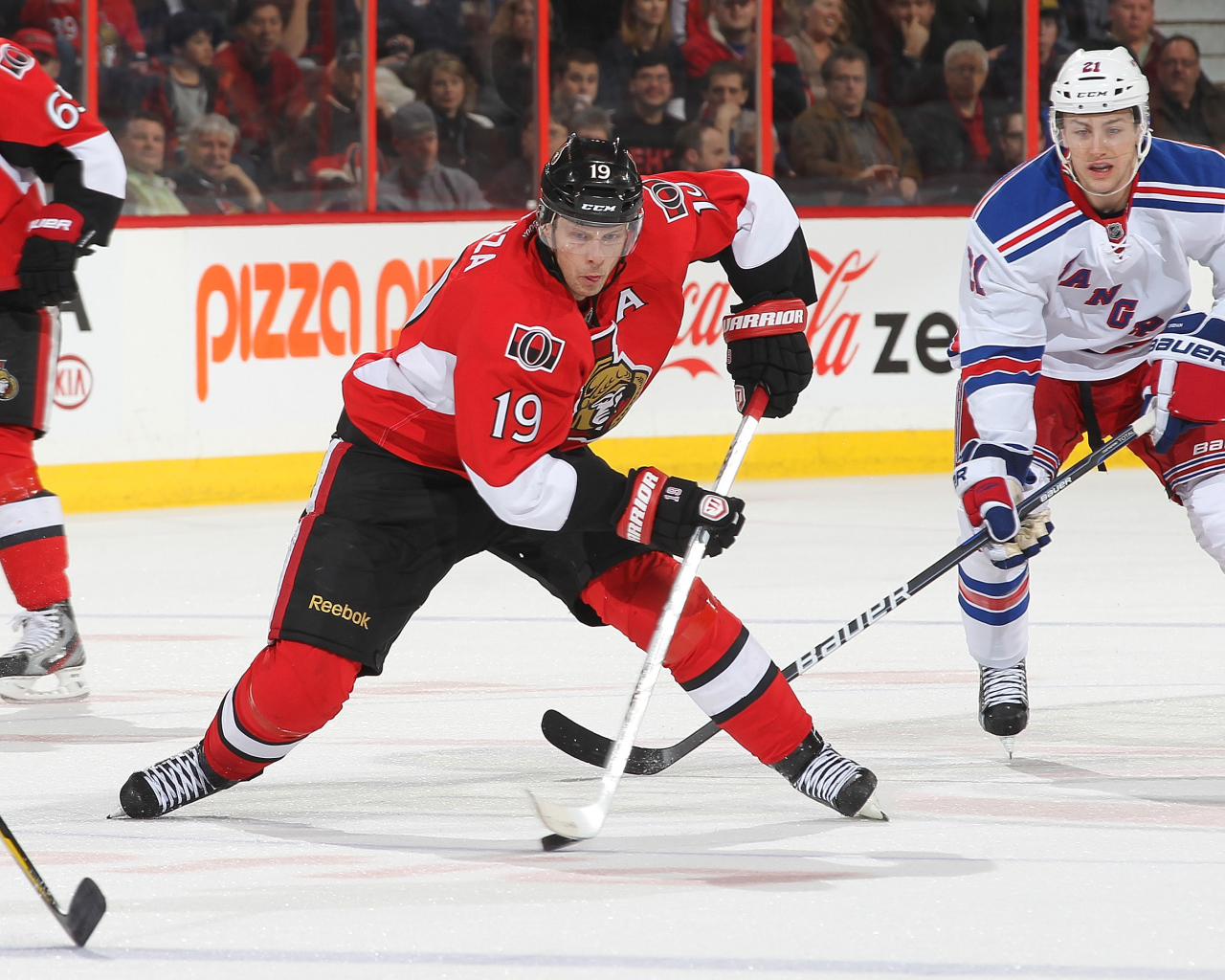 Лучший хоккеист Джейсон Спецца