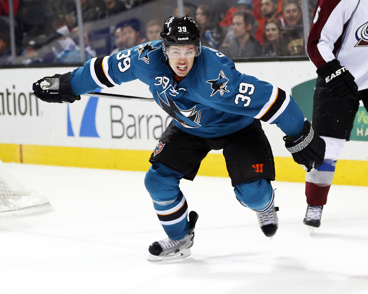 Известный Хоккеист Сан-Хосе Логан Кутюр