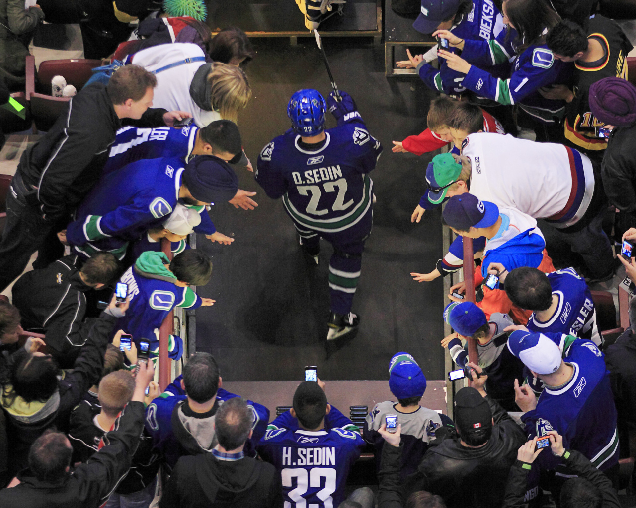 Известный игрок НХЛ Даниэль Седин