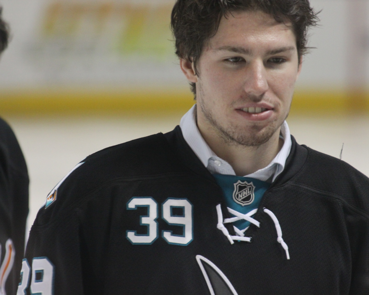 Хоккеист Сан-Хосе Логан Кутюр
