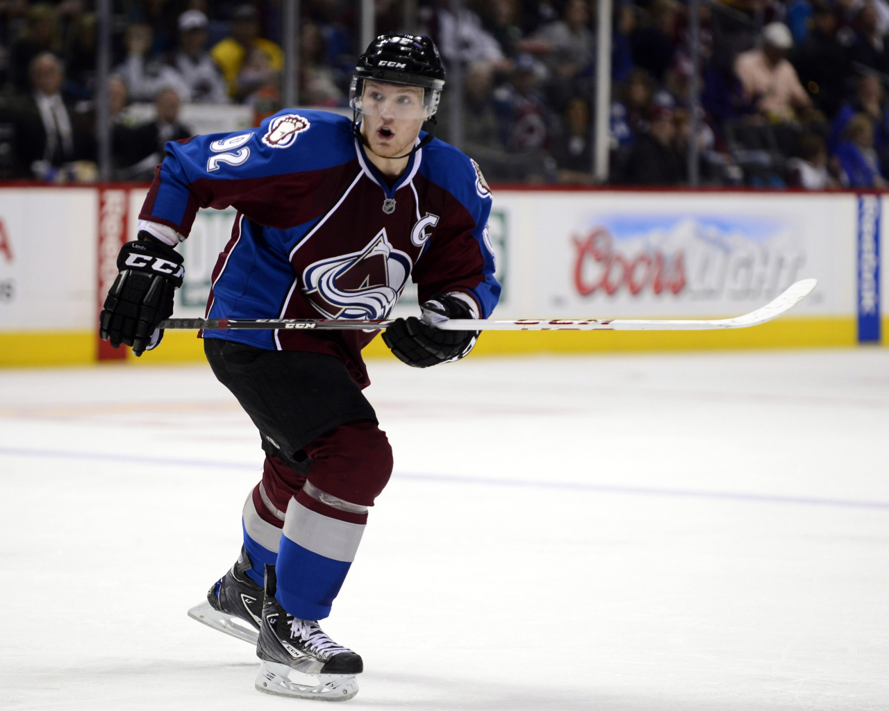 Популярный Хоккеист Габриэль Ландеског