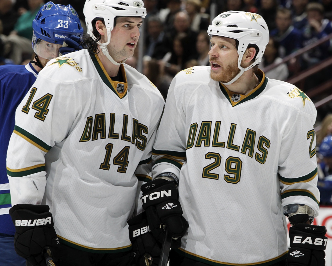 Популярный Хоккеист Джейми Бенн