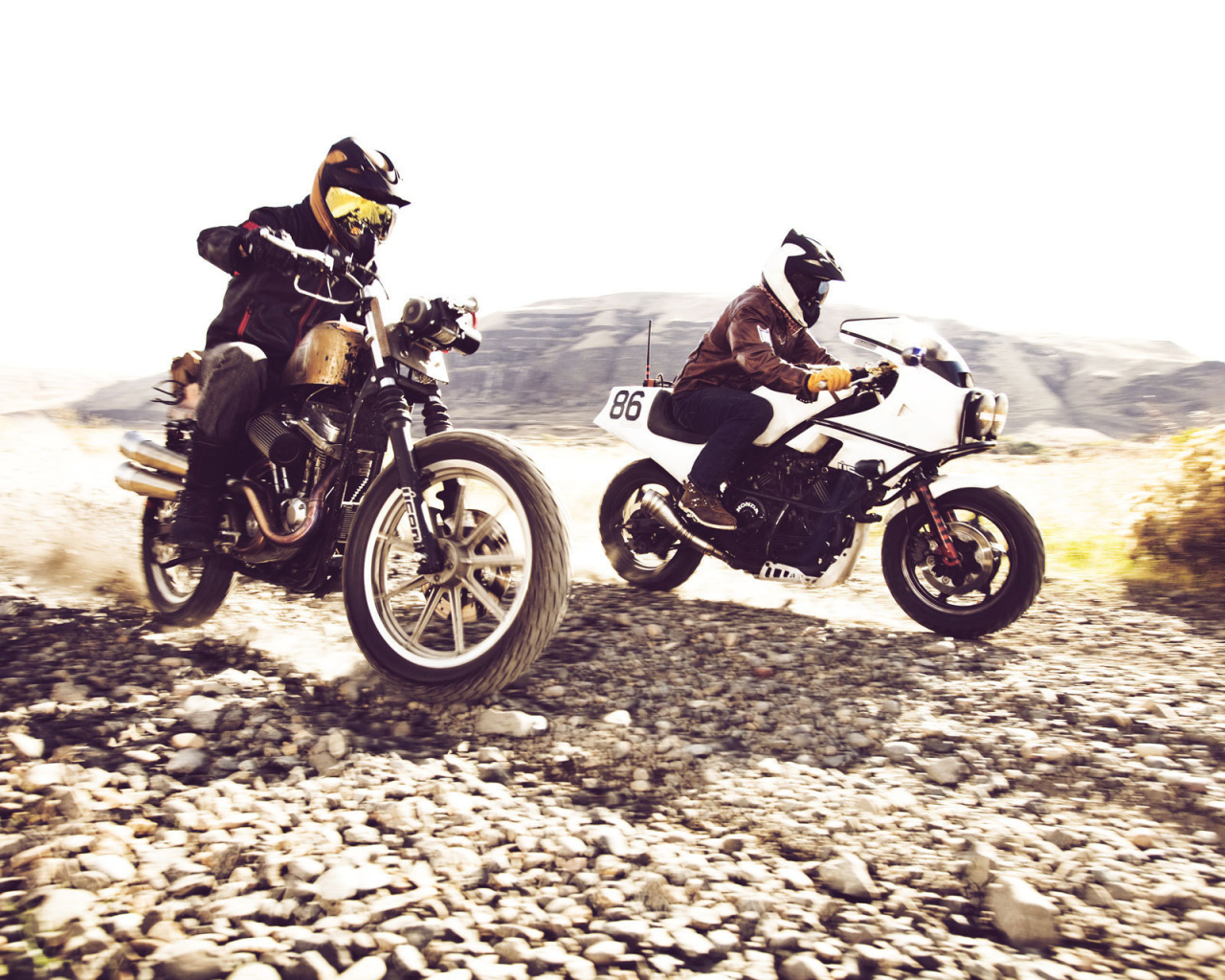 Гонки по каменной дороге