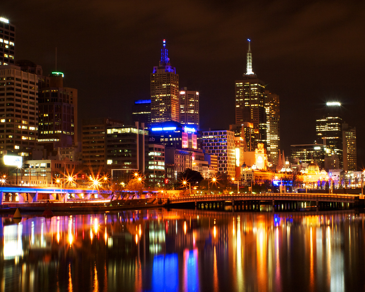 Огни ночного города