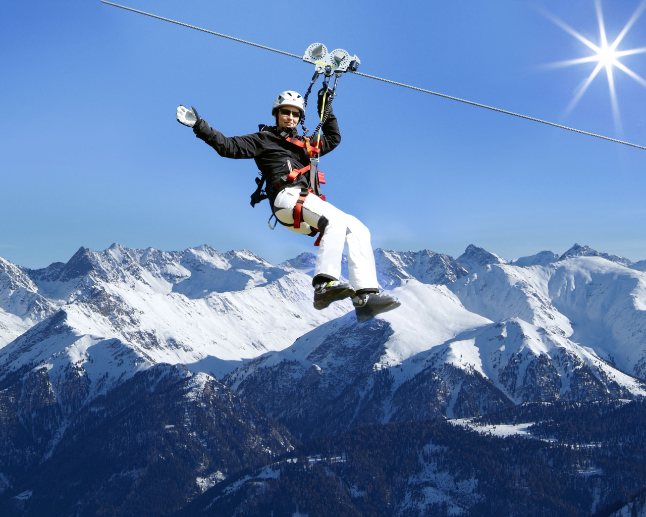 Активный отдых на горнолыжном курорте Серфаус, Австрия