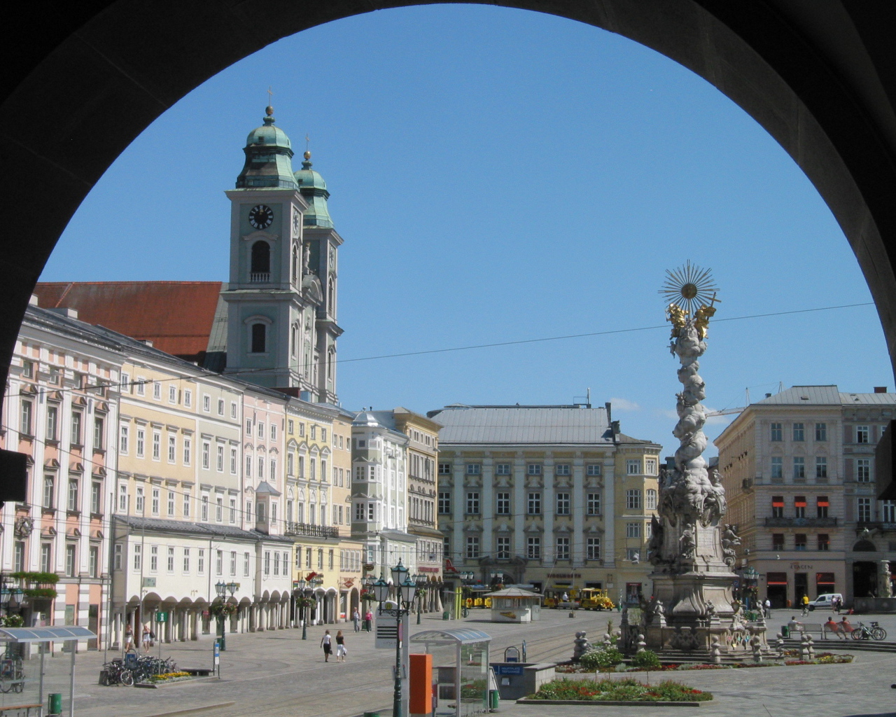 Арка в городе Линц, Австрия
