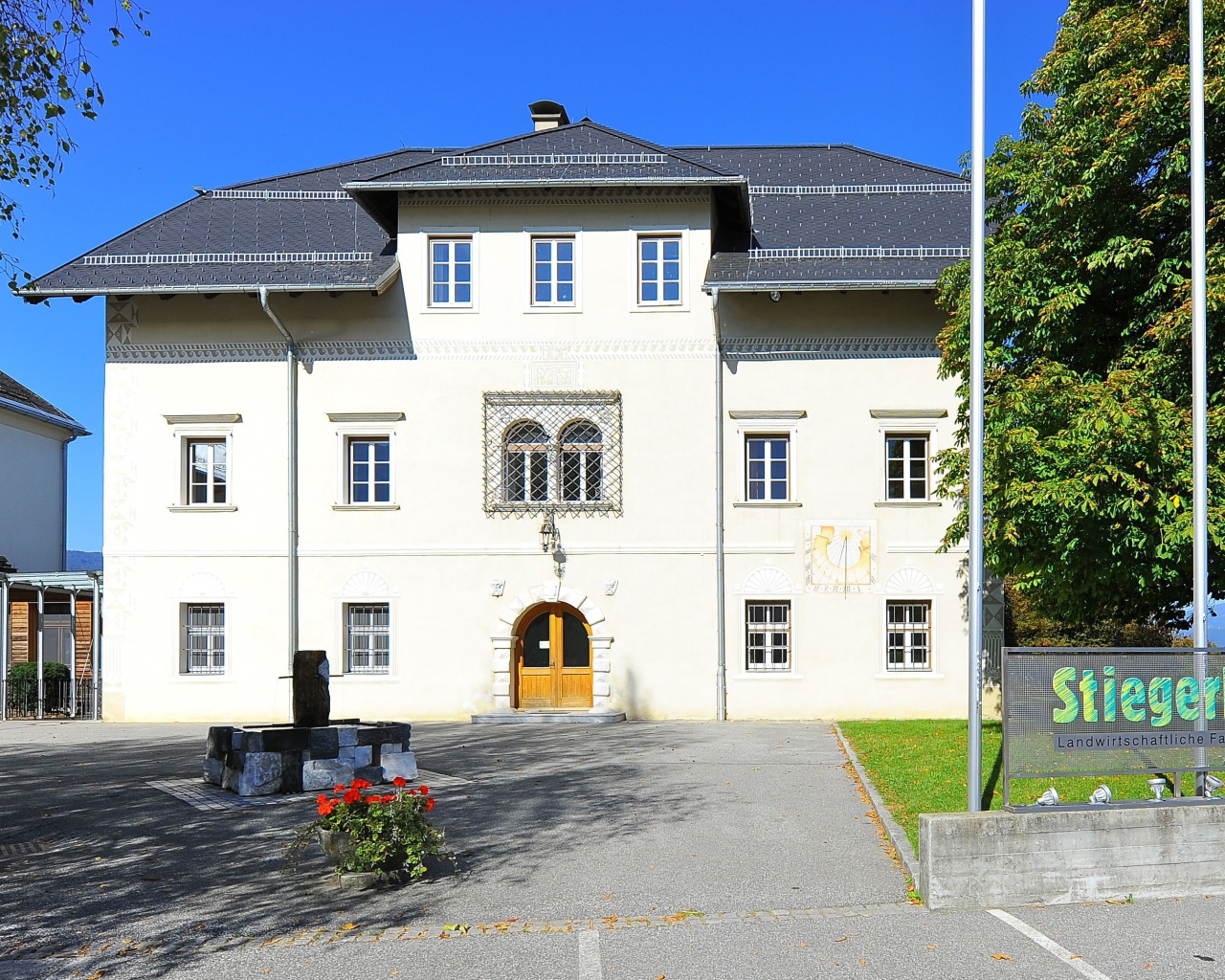 Площадь на курорте Фаакер-Зее, Австрия