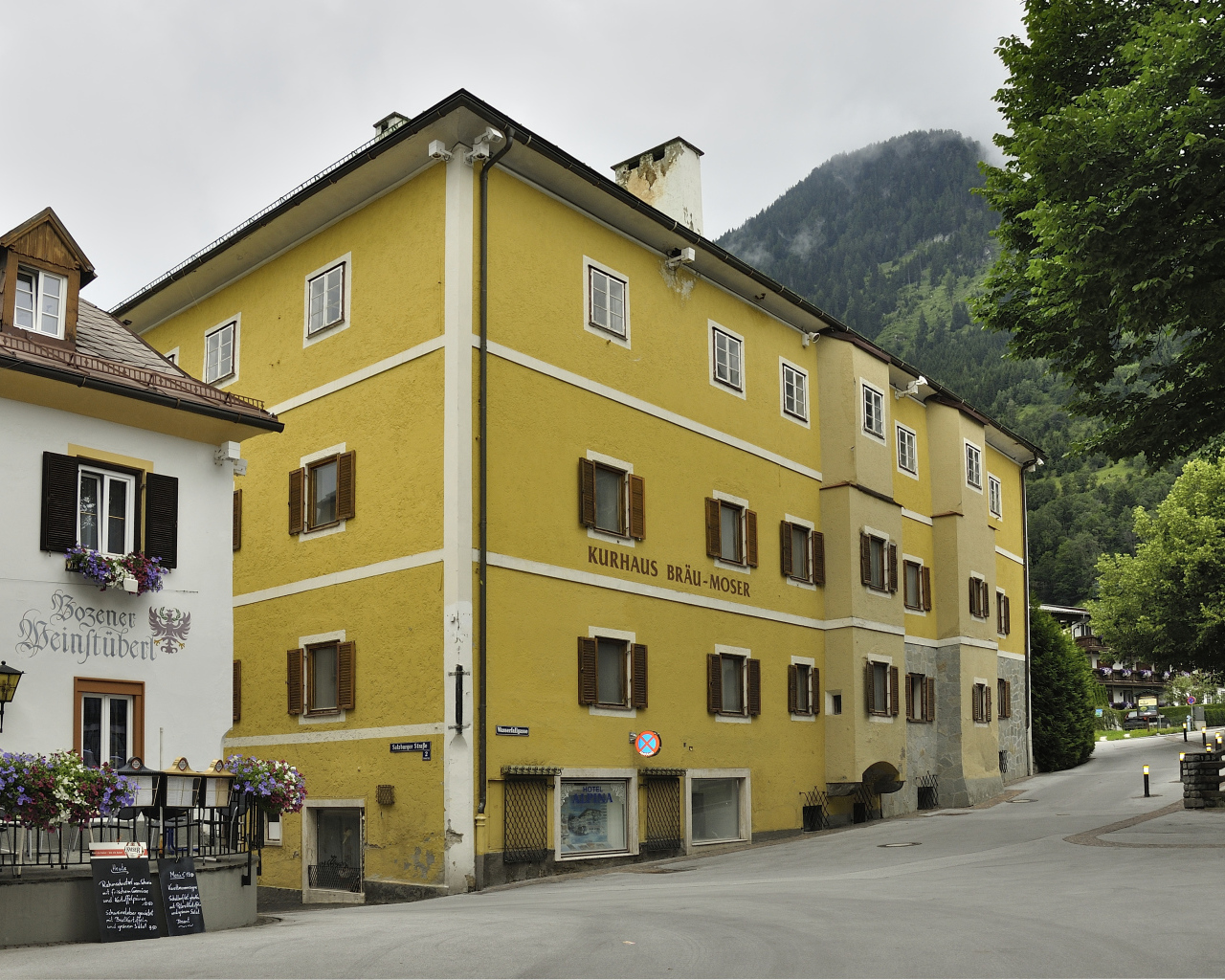 Кафе на курорте Бад Хофгастайн, Австрия