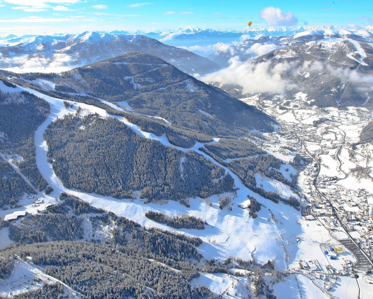 Горы на горнолыжном курорте Бад Кляйнкирххайм, Австрия