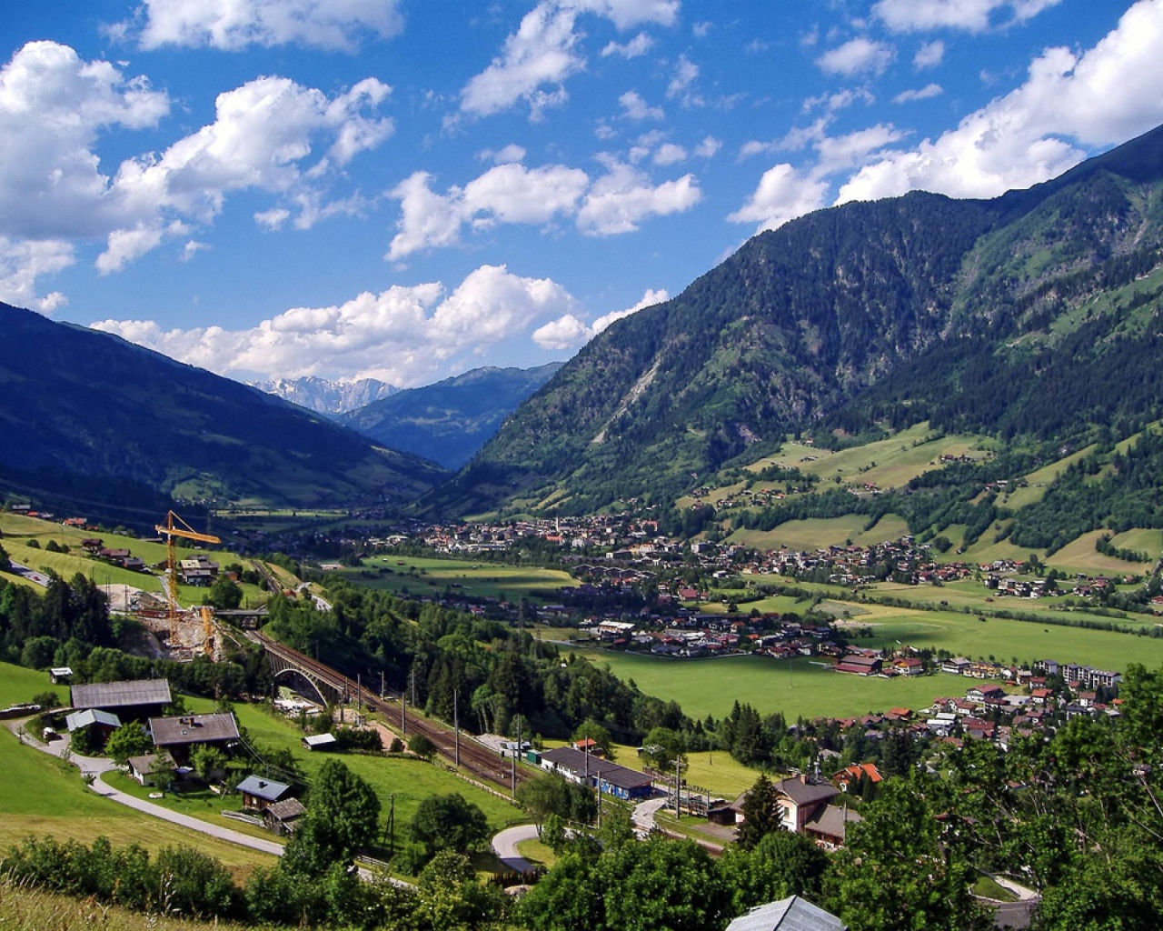 Панорама города на курорте Бад Хофгастайн, Австрия