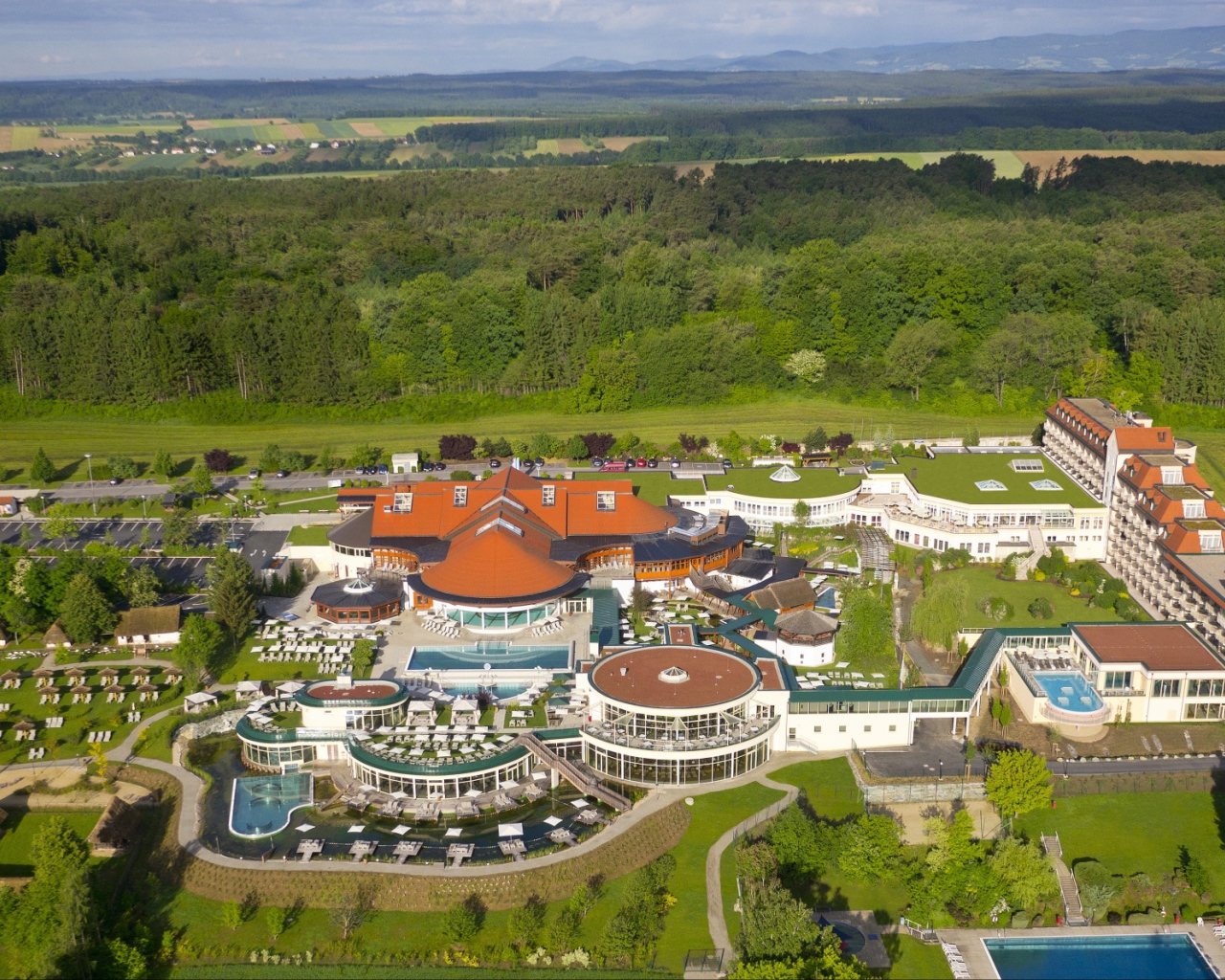 Панорама на курорте Бад Татцмансдорф, Австрия