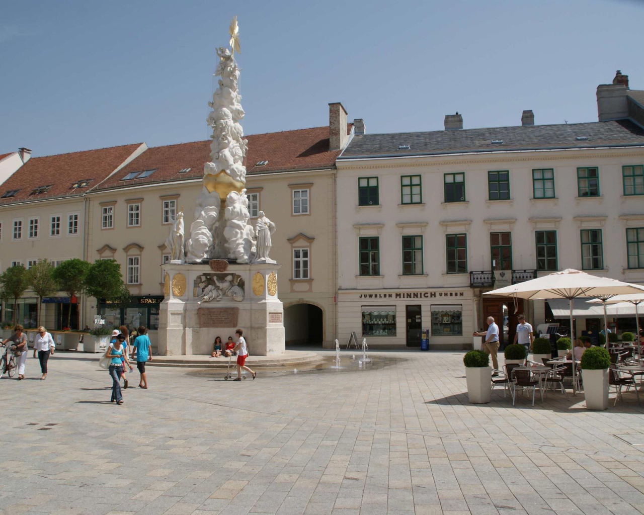 Скульптура на курорте Баден, Австрия