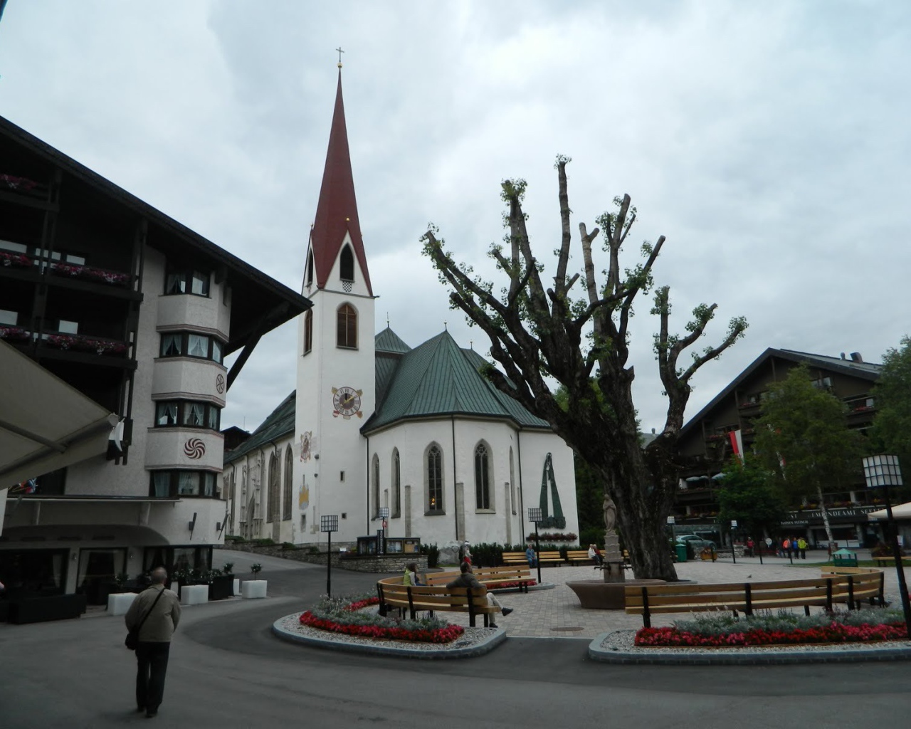 Сквер на курорте Зеефельд, Австрия