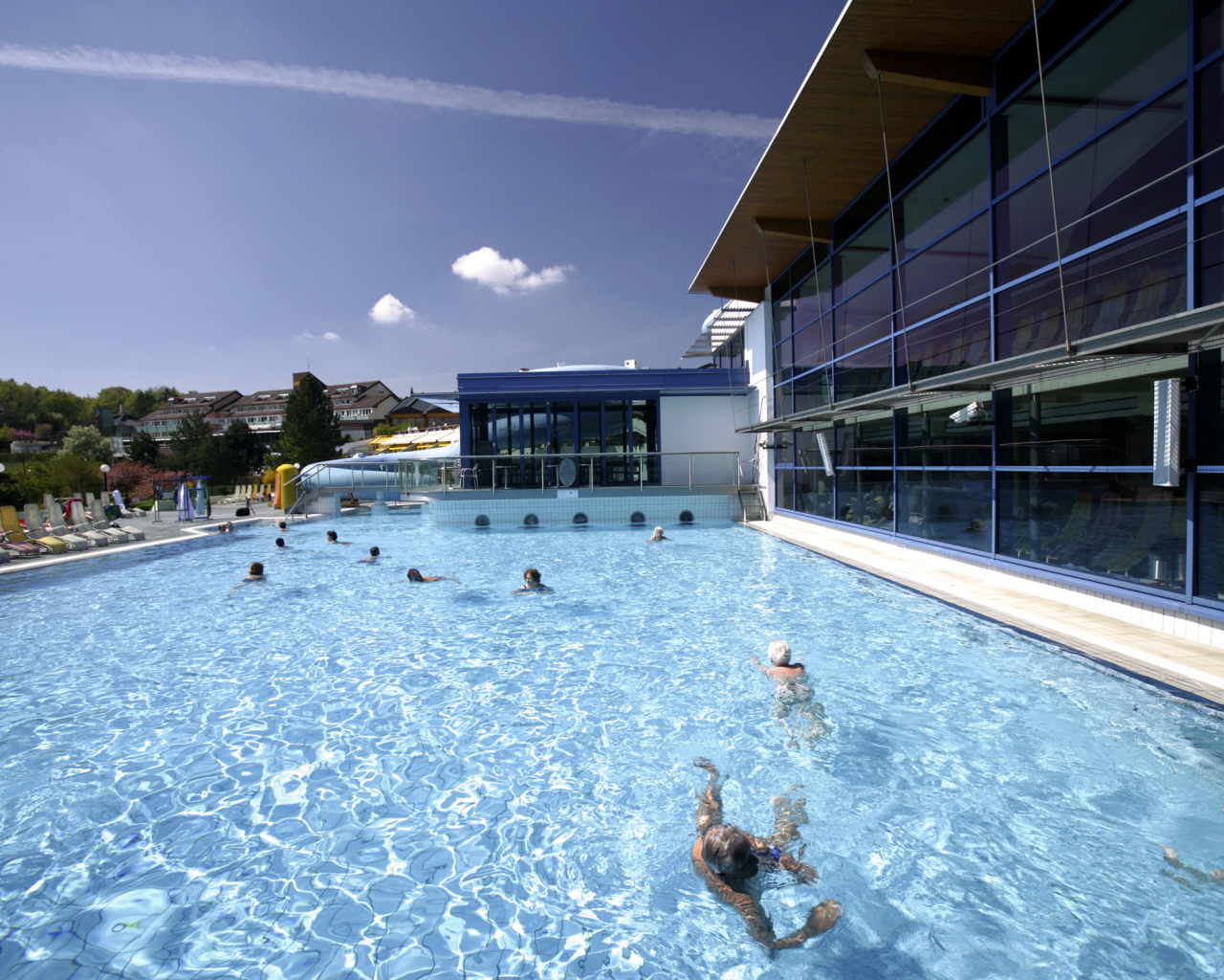 Летний отдых на курорте Бад Лойперсдорф, Австрия