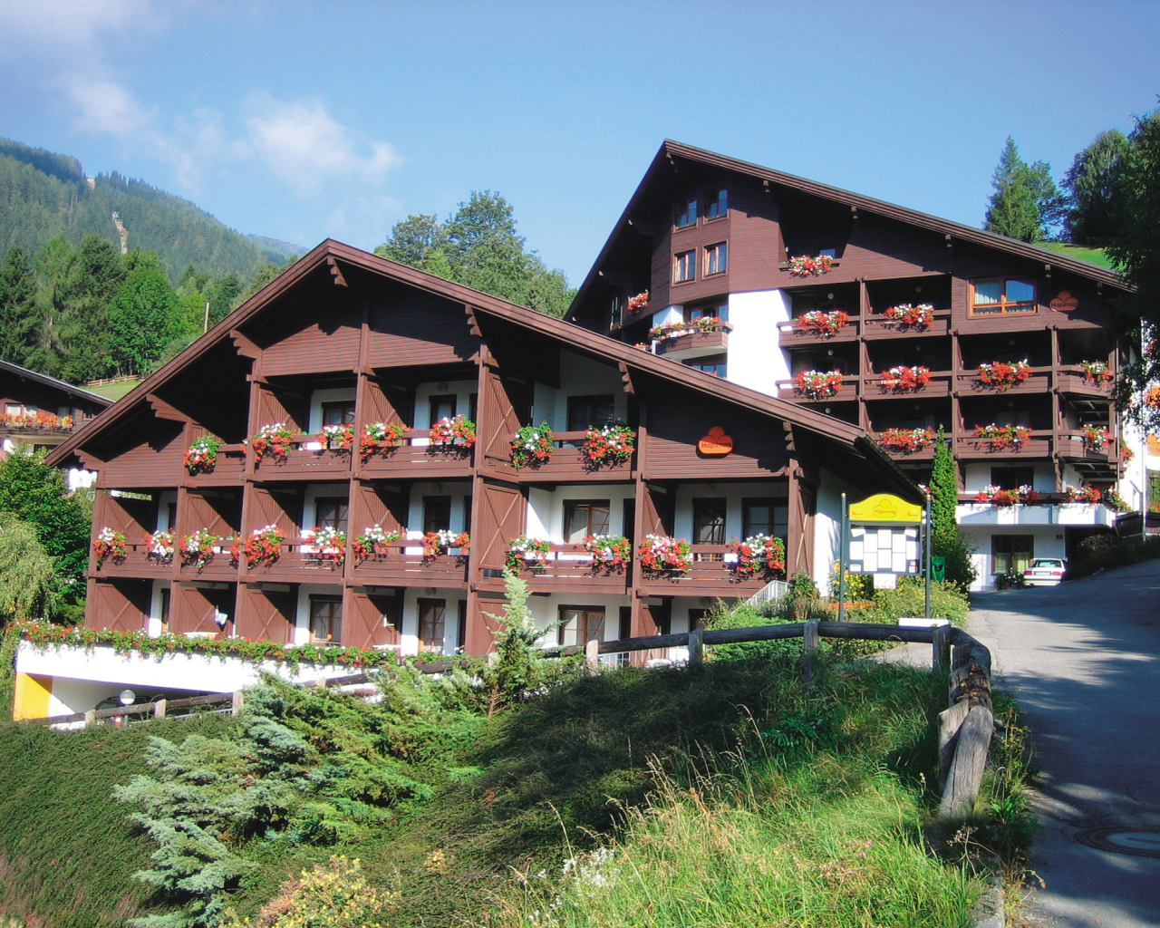 Городские дома на горнолыжном курорте Бад Кляйнкирххайм, Австрия