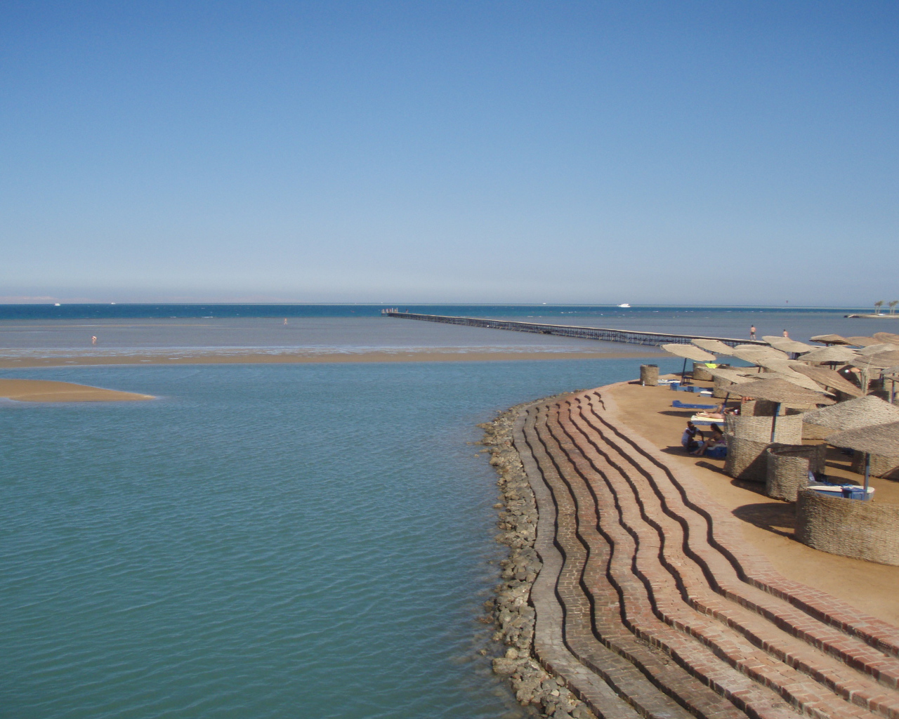 Набережная на курорте Эль Гуна, Египет