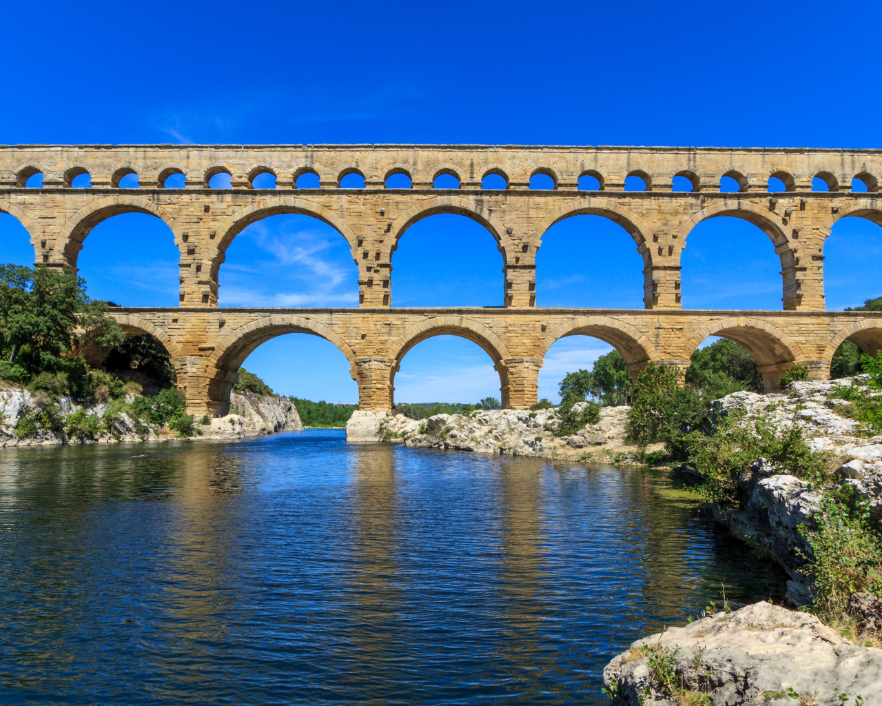 Акведук в Провансе, Франция