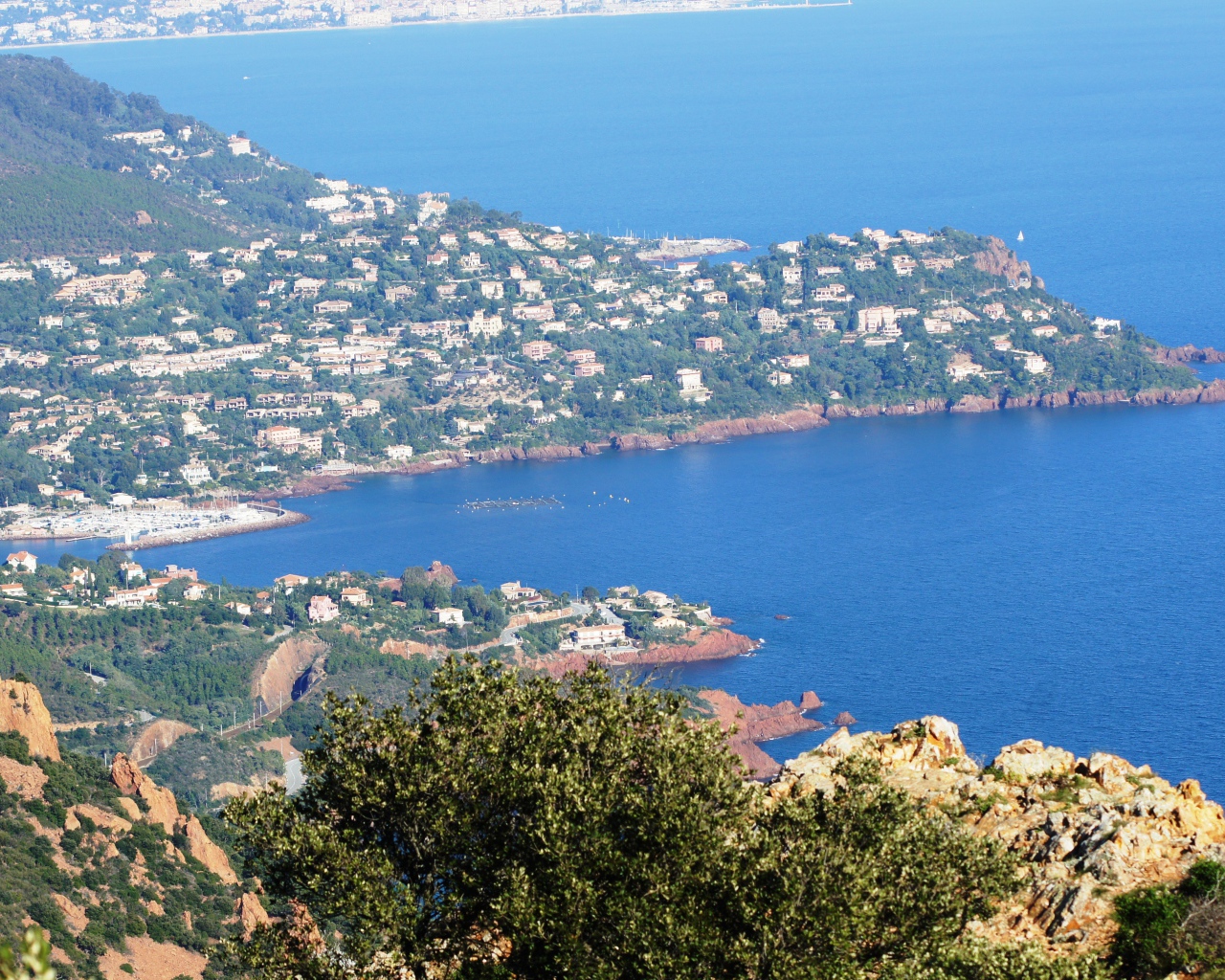 Залив на курорте Манделье ля Напуль, Франция