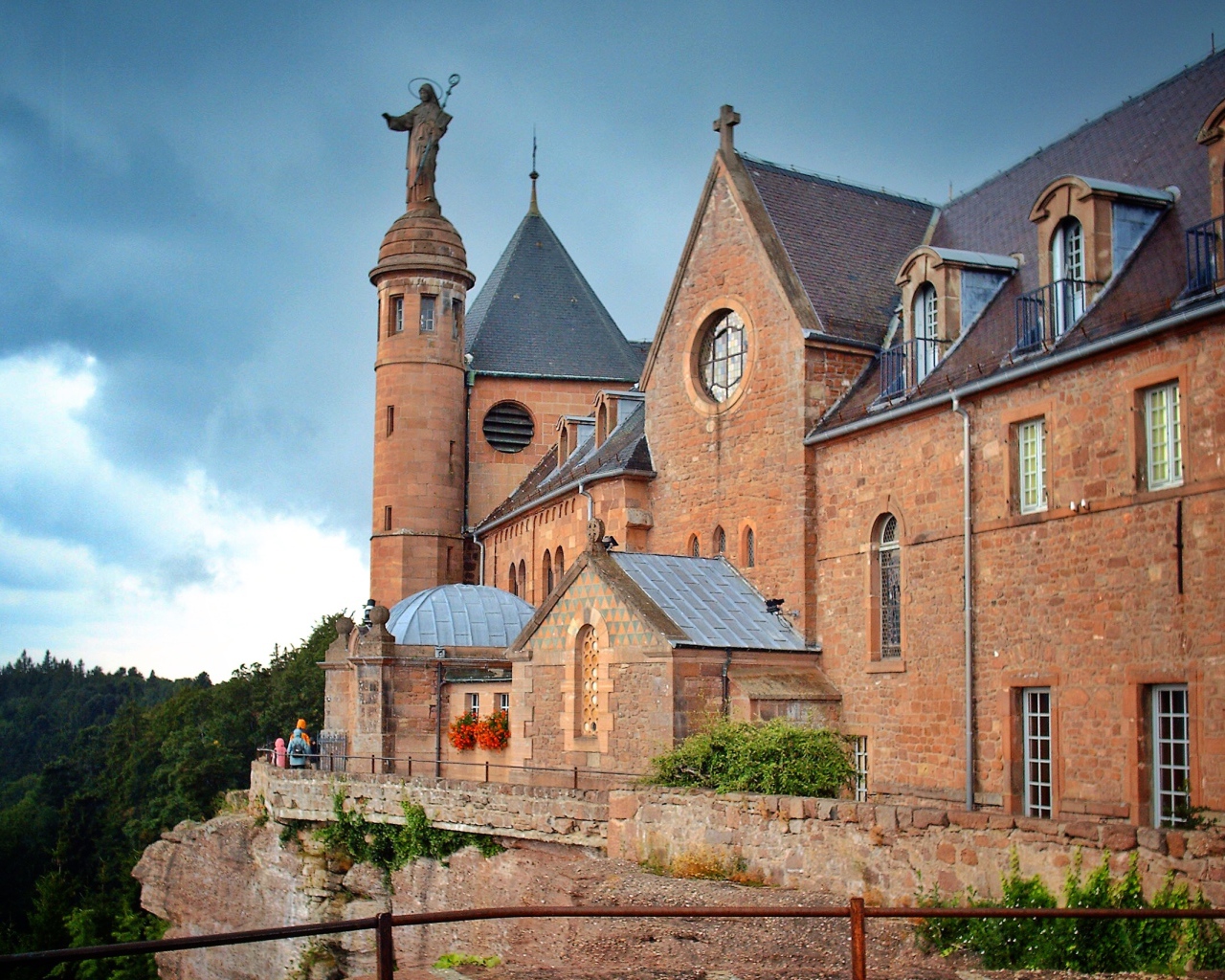 Собор в Эльзасе, Франция