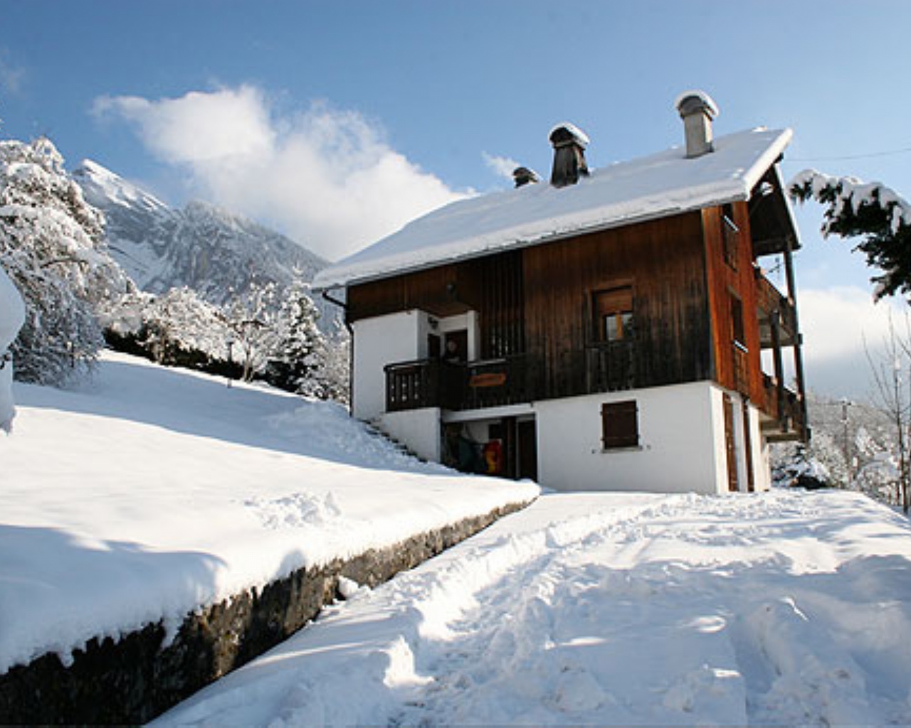 Уютный дом на горнолыжном курорте Самоен, Франция