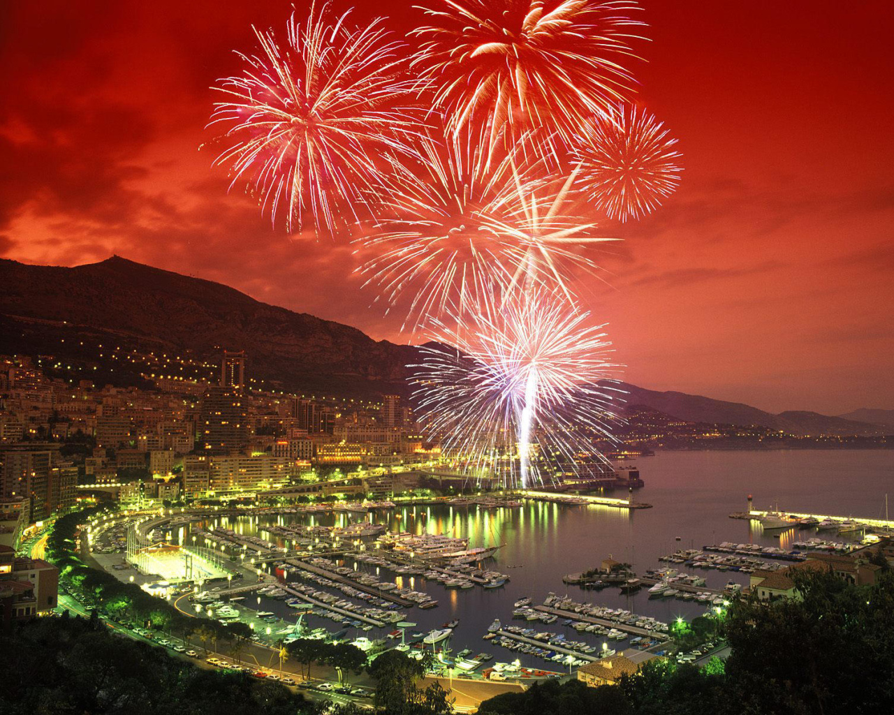 Фейерверк в Монте-Карло, Франция