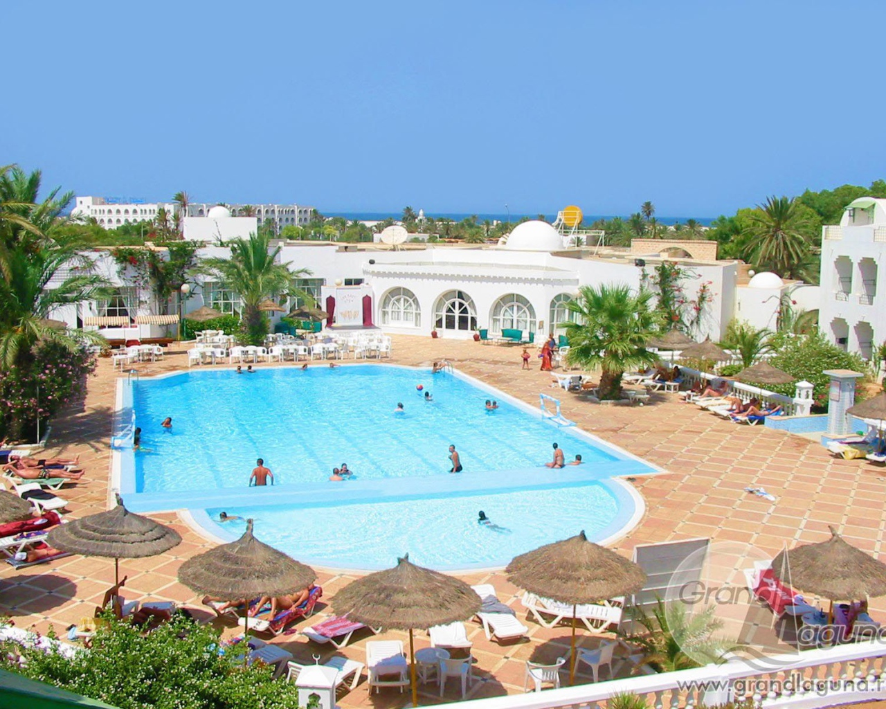 Роскошный отель на курорте Мирамар Круести, Франция