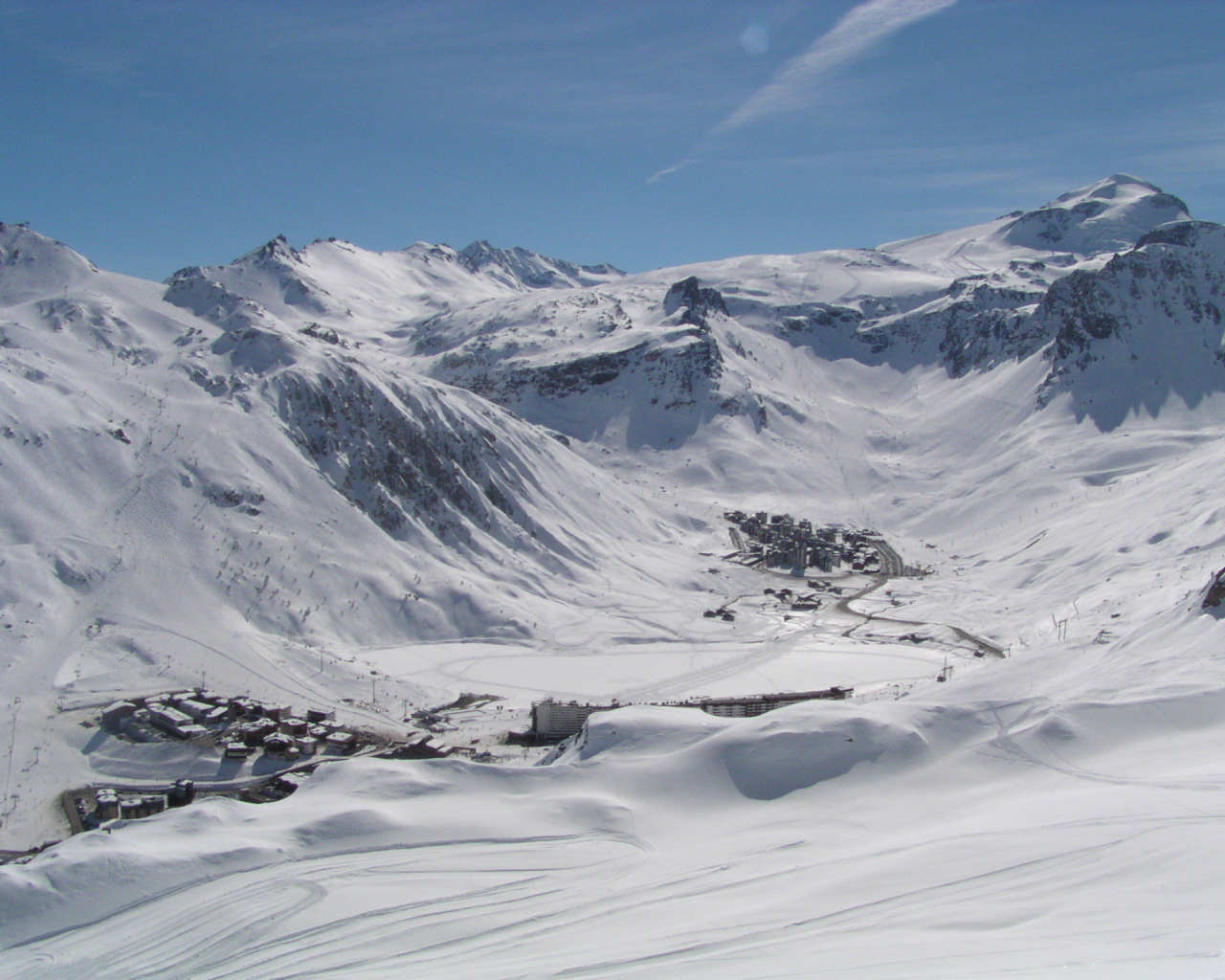 Горная долина на горнолыжном курорте Тинь, Франция