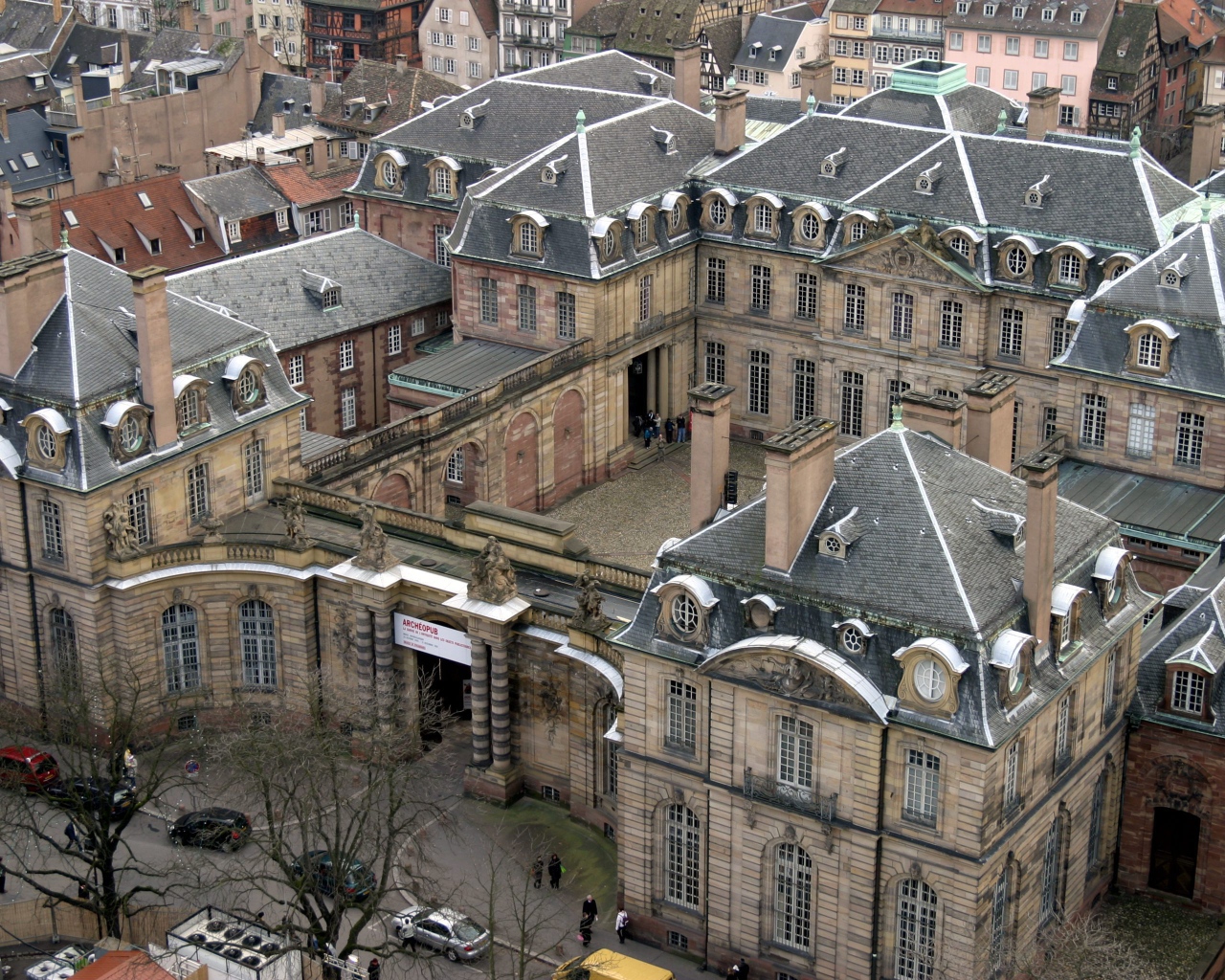 Дворец в городе Страсбург, Франция