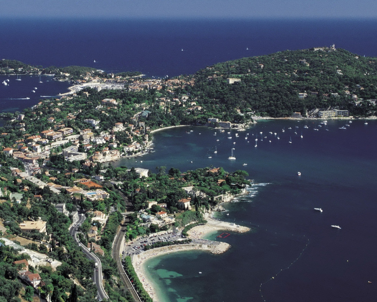 Панорама на курорте Сен-Жан-Кап-Ферра, Франция