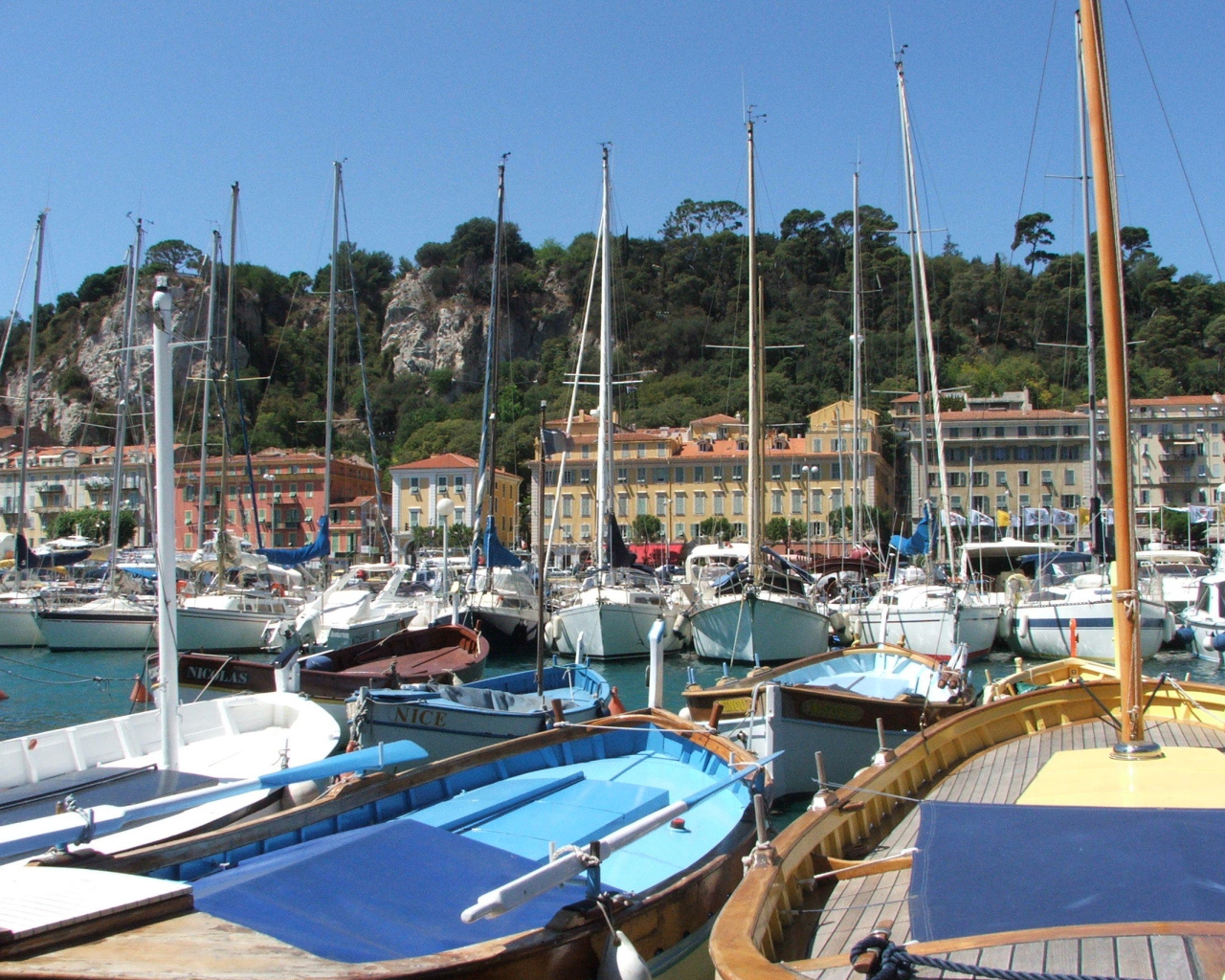 Порт в городе Ницца, Франция