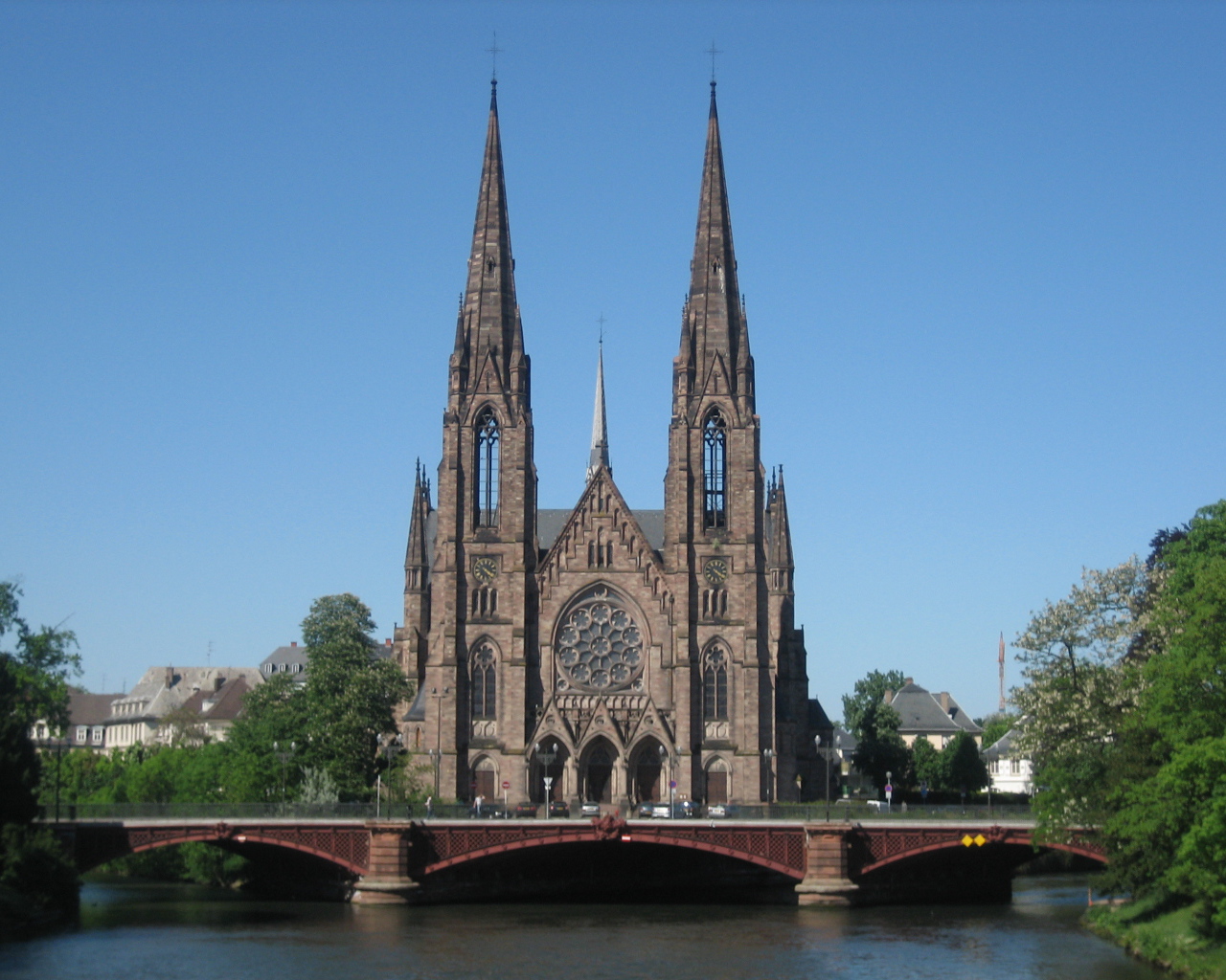 Река в городе Страсбург, Франция