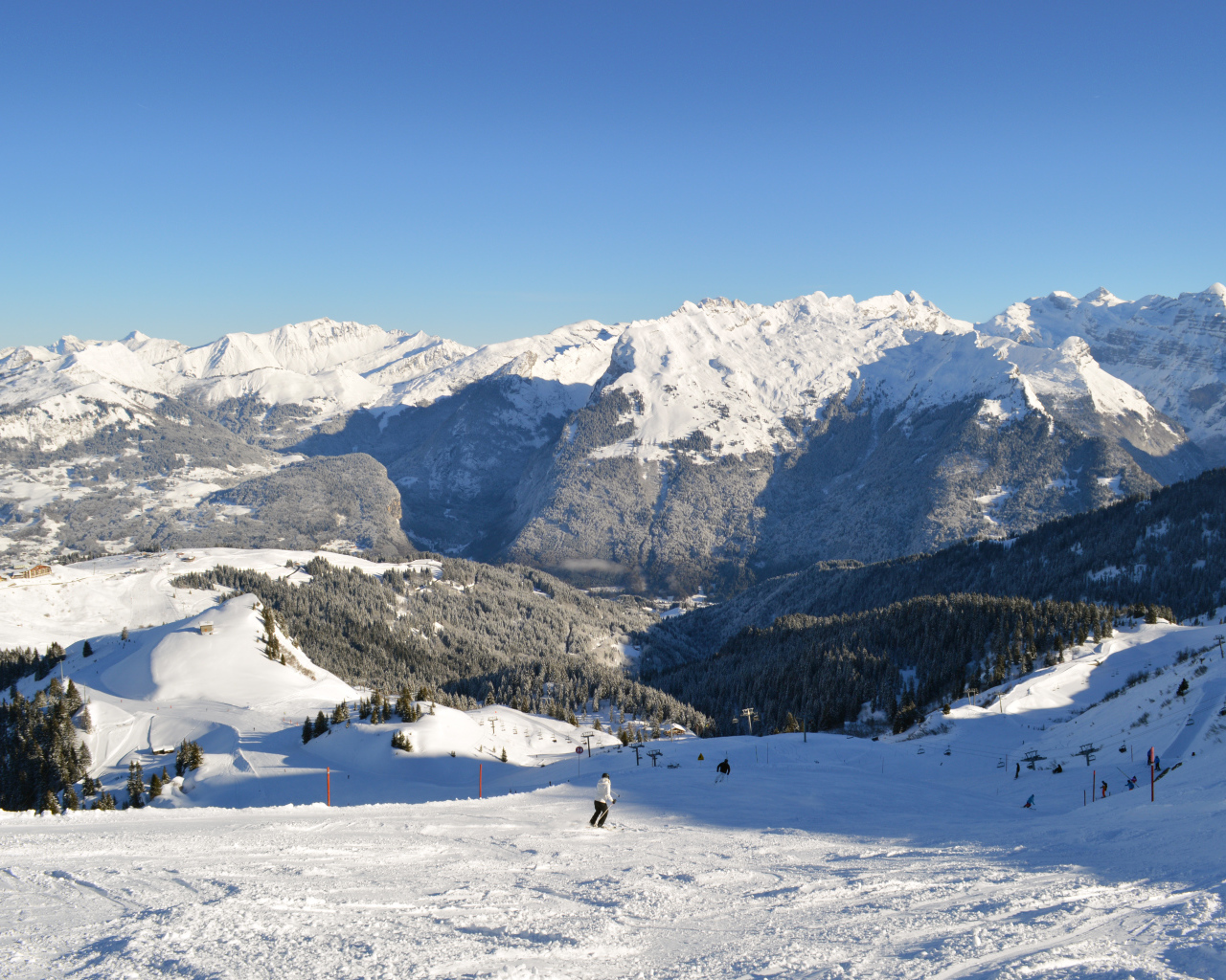 Лыжная трасса на горнолыжном курорте Самоен, Франция