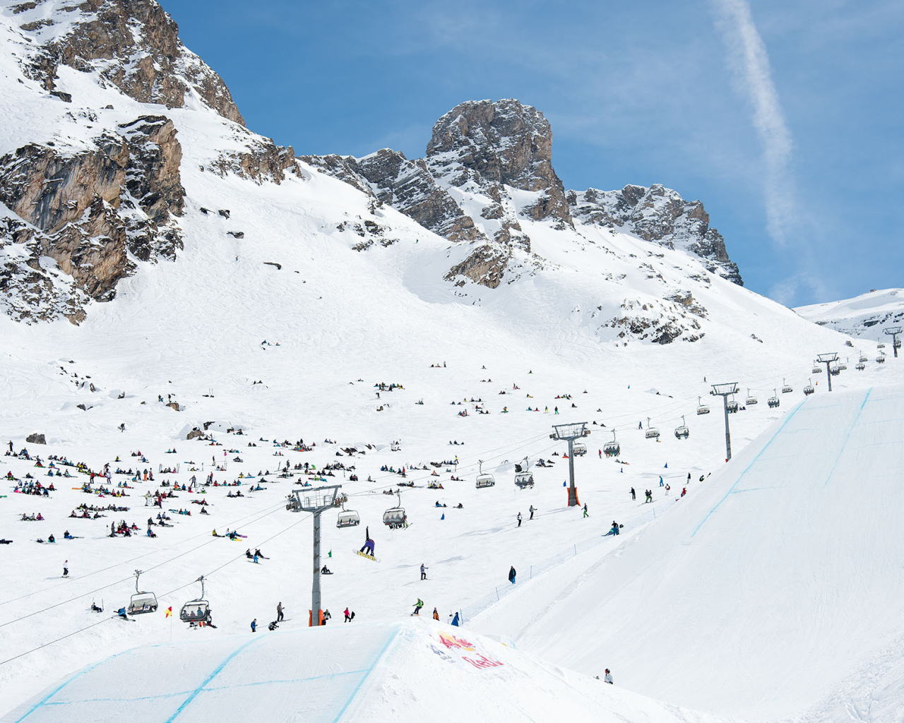 Лыжная трасса на горнолыжном курорте Тинь, Франция