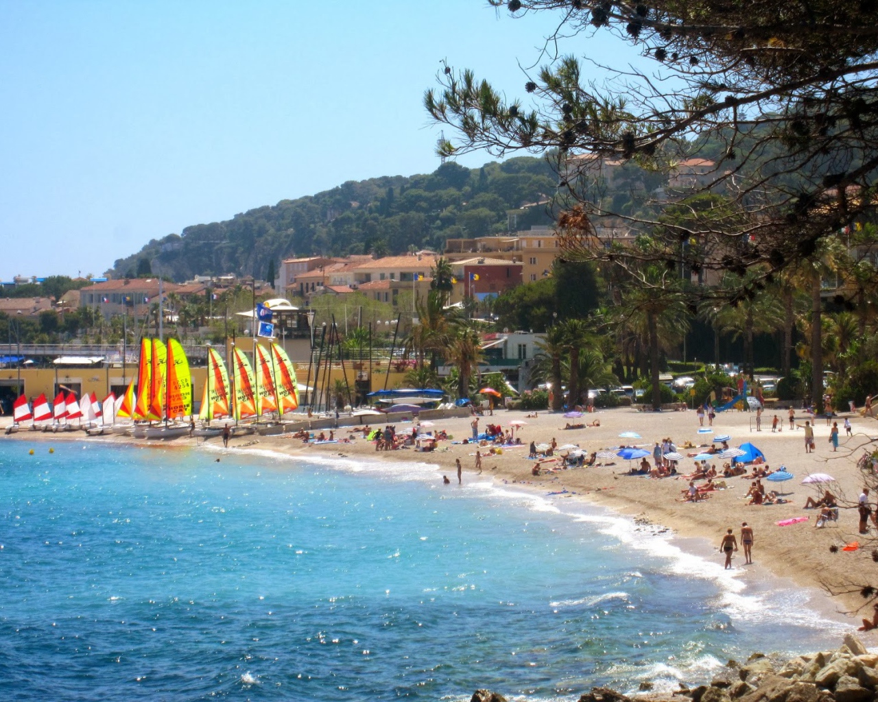 Пляж на курорте Сен-Жан-Кап-Ферра, Франция