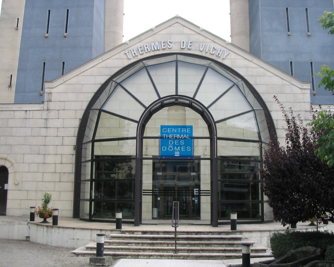 Термальный центр в городе Виши, Франция